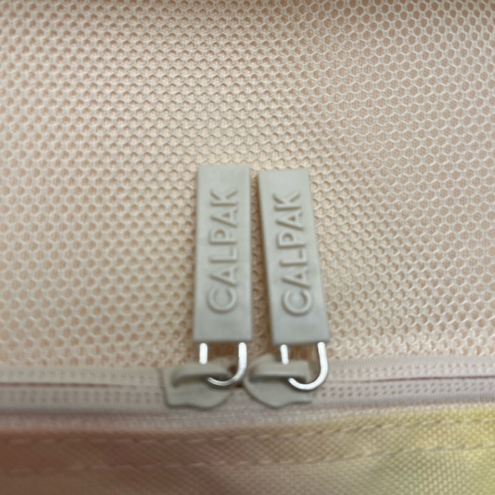Calpak Packing Cubes - 3 - Picture 2 of 7